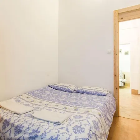 בית הארחה Innrato House ליסבון